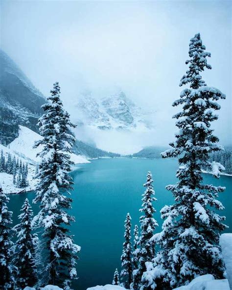 September In The Canadian Rockies ️ Moraine Lake 1638x2048 In 2020