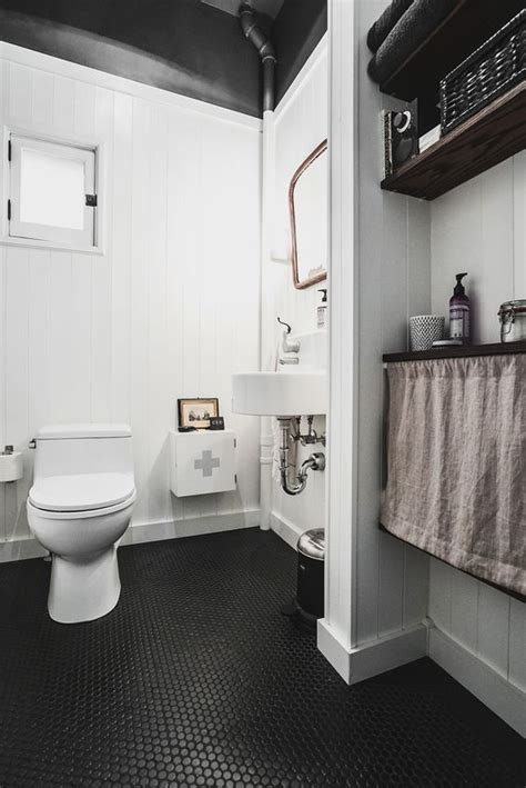 20 Impressive Black Floor Tiles Design Ideas For Modern Bathroom
