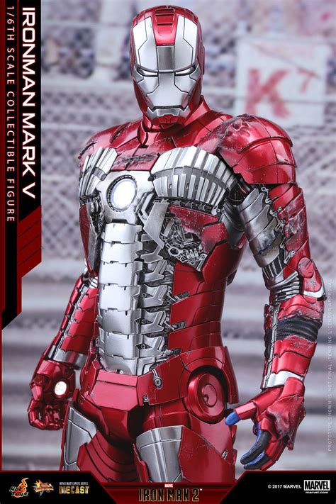 Iron man 4 was a planned sequel to 2013's iron man 3 and would have been an installment in the marvel cinematic universe. Hot Toys Diecast Iron Man Mark V Figure - The Toyark - News