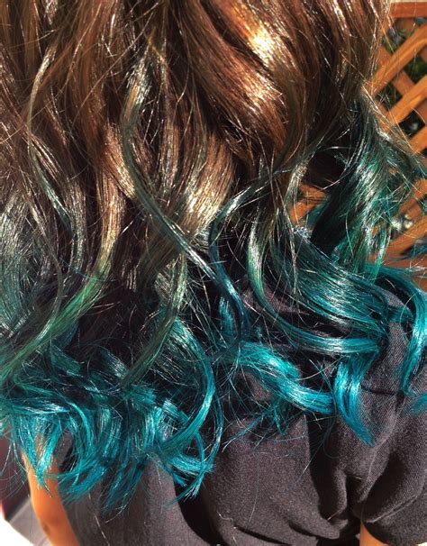 Pin By Michelle Herring On Other Stuff Hair Dye Tips Blue Tips Hair
