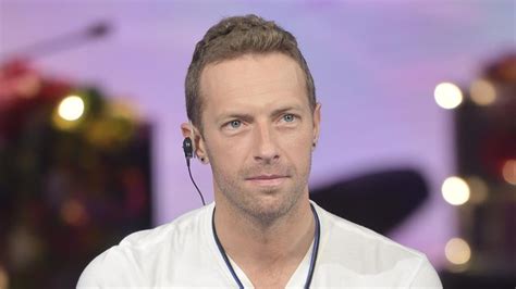 Chris Martin Reveals Embarrassing Story About Daughter Apple India Forums