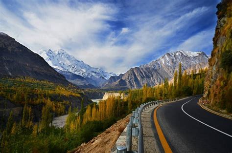 Pakistan`s Karakoram Highway Ranked Among Worlds 15 Most Beautiful