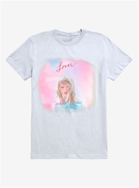 Taylor Swift Lover Photo T Shirt Hot Topic Taylor Swift Merchandise