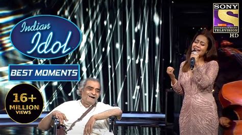 Neha Kakkar हुई Santosh Ji की Story से Emotional दिया एक Special T Indian Idol Season 12