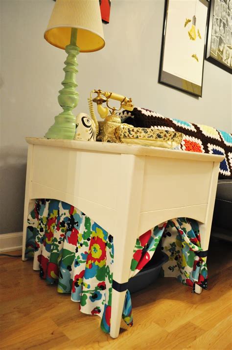 Make sure your cat can easily access the litter box. beetlebailey: Kitty Litter Box Table DIY