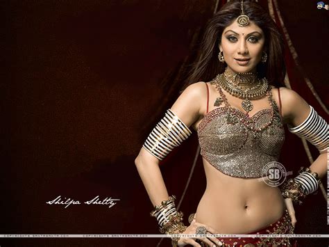 Shilpa shetty carries herself with great style and elan. Shilpa Shetty shoots for Dostana - XciteFun.net