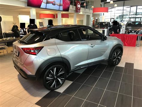 Nissan juke sürücülere gelişmiş performans ve yakıt ekonomisi sunacak. Nissan Juke N-Design 1.0 DIG-T 117PS/86kW DCT 2021