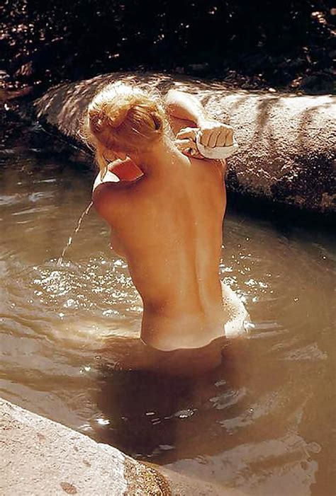 Jenny Garth Naked Telegraph