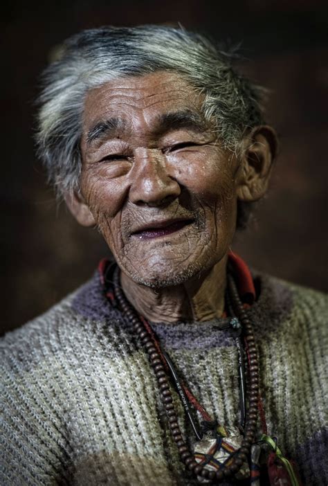 Intibet Image Archives Of Former Serfs In Tibet Xinhua