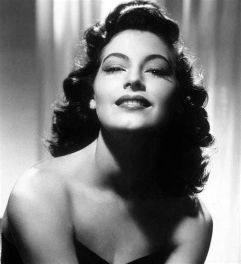 Scandals Of Classic Hollywood Ava Gardner The Second Look Girl By