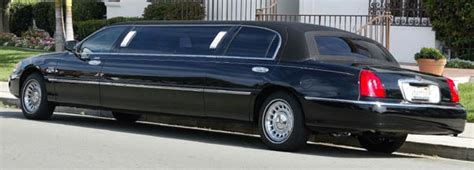 8 Passenger Black Lincoln Limo Exclusive Limousines