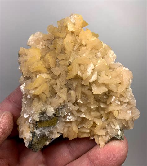 Dolomite Minerals For Sale 3061095