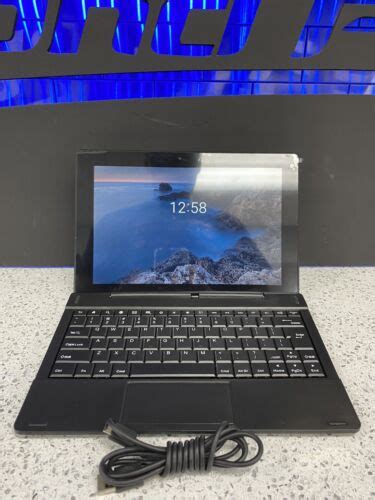 Southern Telecom Smartab St102 2 In 1 Touch Screen Tablet Keyboard 32gb