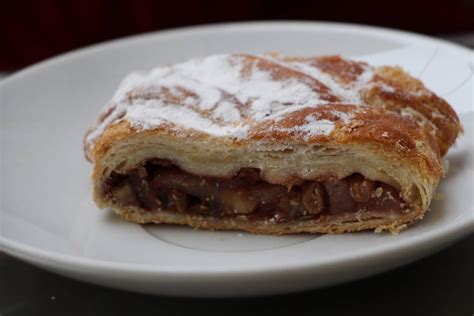 Top 5 Prague Pastries To Try On Your Next Czech Republic Trip Epicure