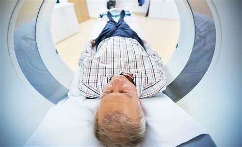 Czym różni się tomografia komputerowa od rezonansu i USG