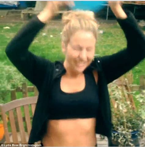 Towies Lydia Bright Does Als Ice Bucket Challenge Twice Daily Mail
