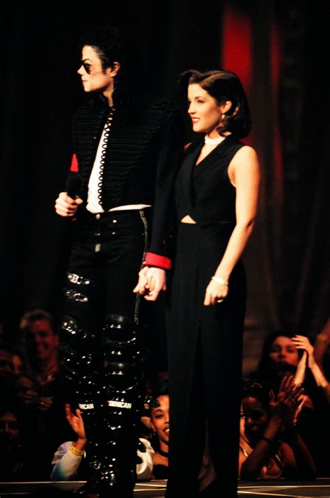 But according to new reports, michael. FOTOS Michael Jackson e Lisa Marie Presley - 08 de ...