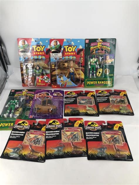 Lot Box Lot Of 2 Toy Story Action Figure 1 The Flintstones Figure 2