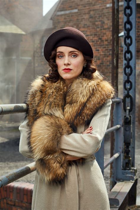 41 Peaky Blinders Outfits Women Pictures