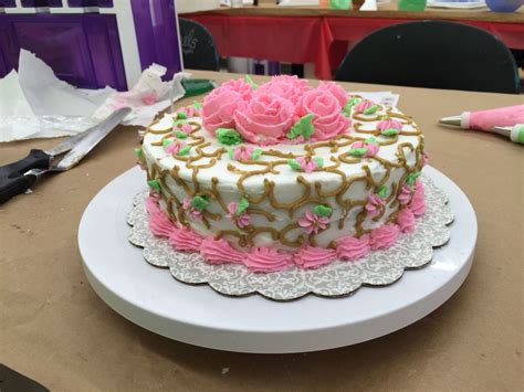 Course 1 Class 4 Of Michaels Cake Decorating Class Buttercream