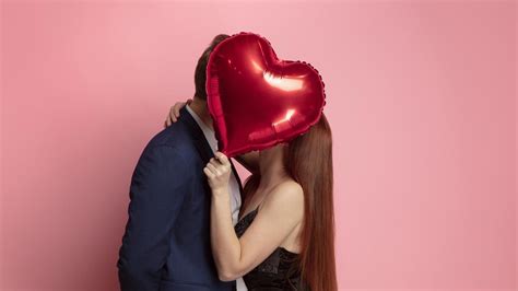 international kiss day science behind the benefits of smooching