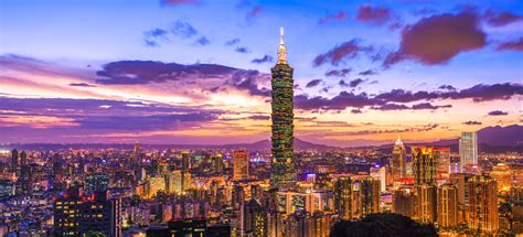 Taipei 101 At Night Taipei Taiwan Stock Photo Download Image Now Istock