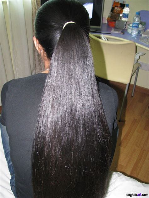 Elegant Natural Black Straight Hair