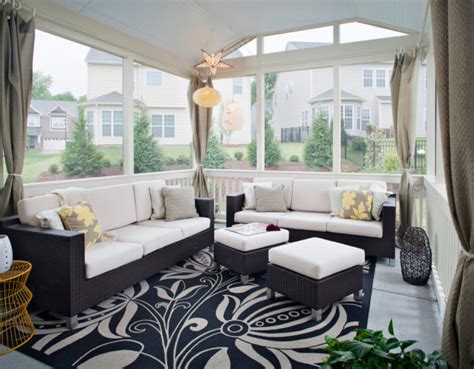 Explore everything you need to make your patio the spot to be this spring and summer. 27+ The Most Popular New Sunroom Decor Ideas | Home Design ...