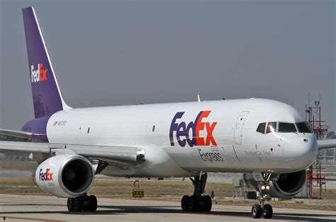 Aero Pacific Flightlines Fedex Boeing 757 2y0 Sf 26151