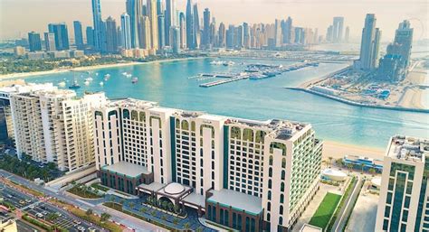 Hilton Dubai Palm Jumeirah In Dubai Uk
