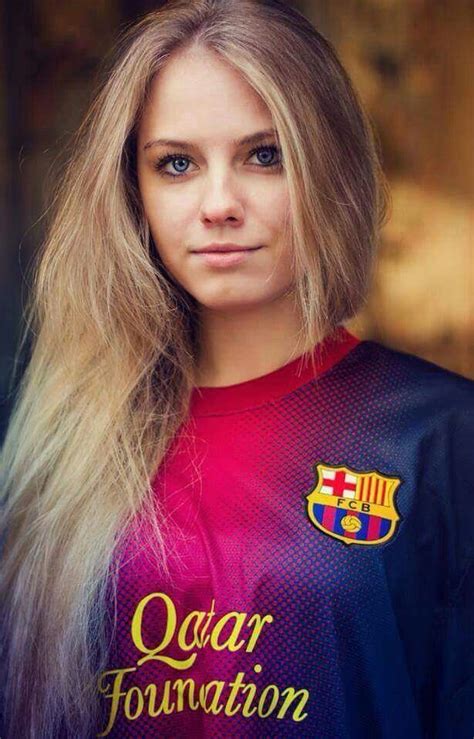 hermosa barcelonista hot football fans football girls girls soccer football outfits