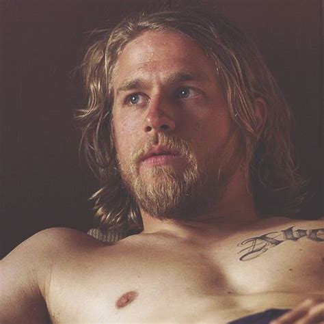 Pin By Queen Dahlia On Hot Charlie Hunnam Sons Of Anarchy Jax Teller