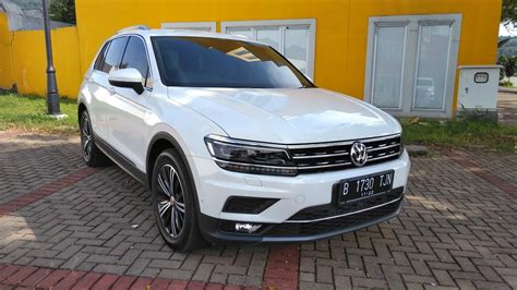 Volkswagen Tiguan Mk2 14 Tsi 2017 Start Up And Review Indonesia Youtube