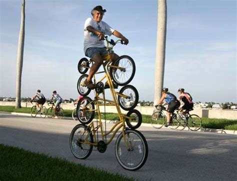Quadruple Bicycle Creative Octacycle Bike Design Tests Your Balance