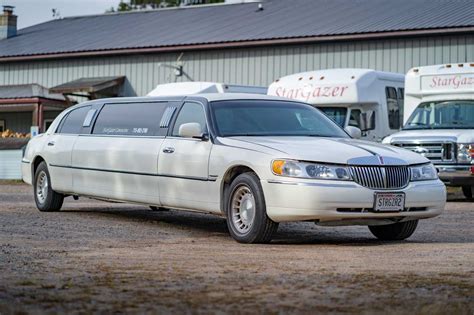 Stargazer Limousine Service Transportaion Services Northern Wisconsin