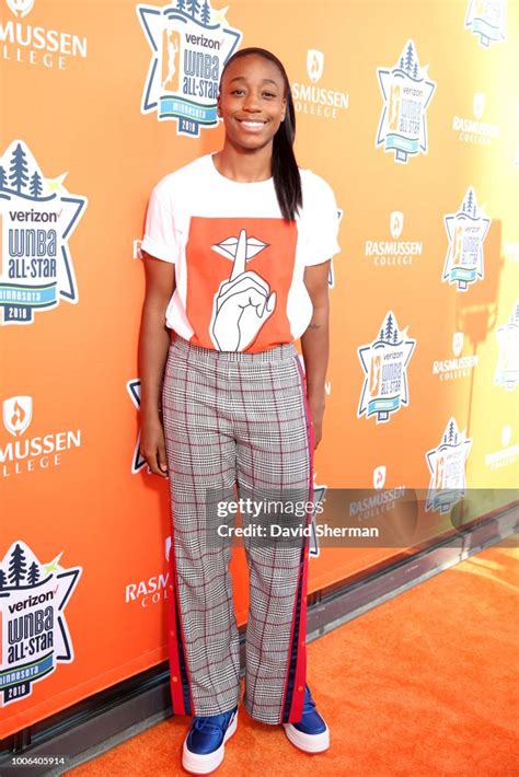 Jewell Loyd Of The Seattle Storm Poses On The Orange Carpet Prior To