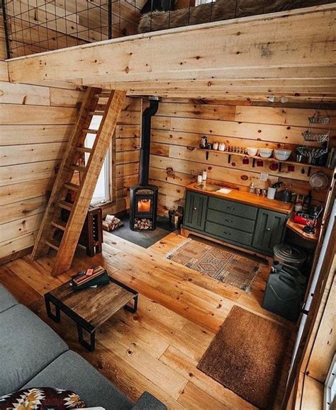 Pin By Ang On Tiny Homes Tiny House Cabin Log Cabin Interior Tiny