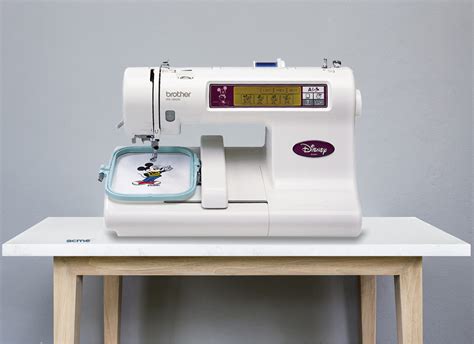 Brother Se600 Sewing And Computerized Embroidery Machine For Sale