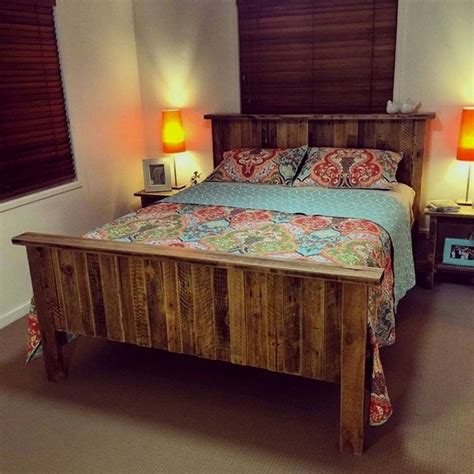 10 Creative Pallet Style Bedroom Furnishing Ideas For You To Transform