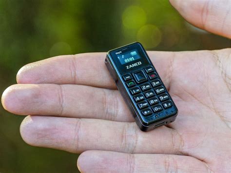 Worlds Smallest Phone I Love That Gadget