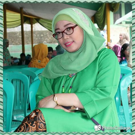 Muslimah Bersuami Cari Fantasi On Twitter Kelihatan Seperti Ibu Ibu Enggak Saya Tapi Saya
