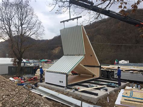Italian Architect Designs Folding House That Can Be Built In 6 Hours