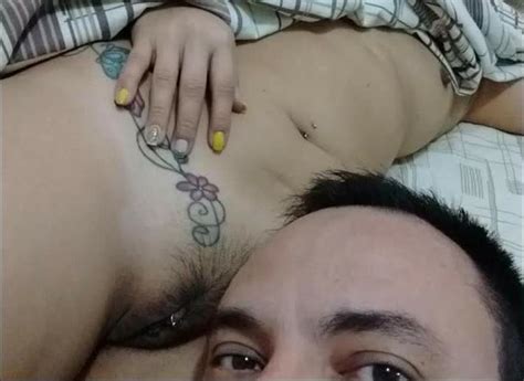 Márcia Esposa Deliciosa Demais Tirou Fotos De Pijama Semi Nua E