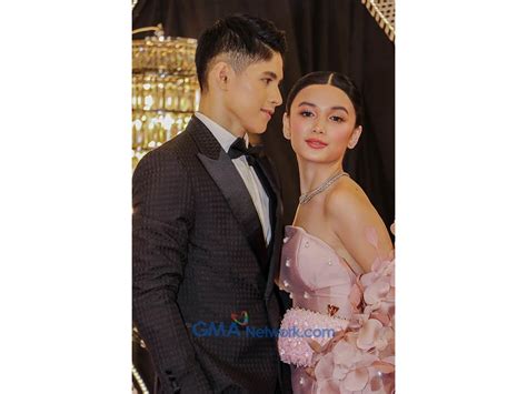 celebrity couples and kapuso love teams stun at the gma gala 2023 gma entertainment