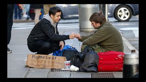 People Helping The Homeless