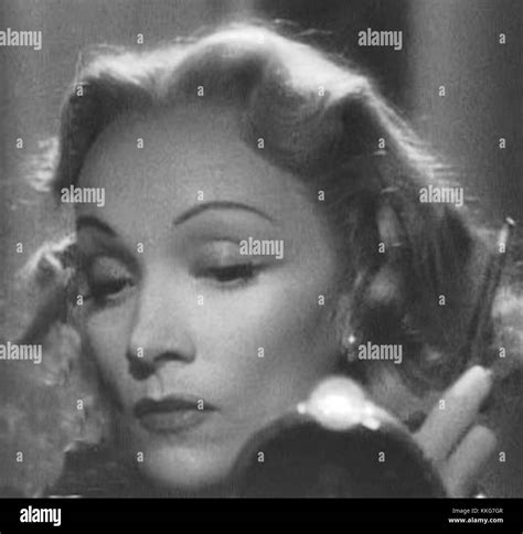 Marlene Dietrich In Stage Fright Trailer Cropped Stock Photo Alamy