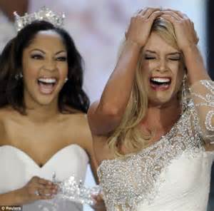 Miss Nebraska Teresa Scanlan Crowned Miss America Daily Mail Online