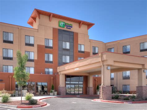Holiday Inn Express And Suites Albuquerque Historic Old Town Hotel In