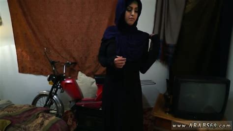 Arab House Maid And Pain Took A Jaw Dropping Refugee Home