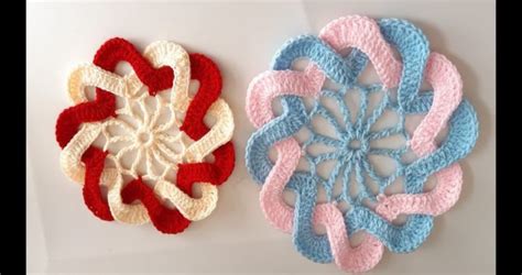 Flores de crochet paso a paso. Flor a crochet fácil - de pétalos entrelazados tejidos con ...